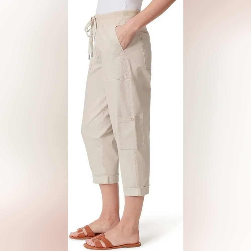 NWT "Gloria Vanderbilt" Woman's Cargo Capri Size 24W